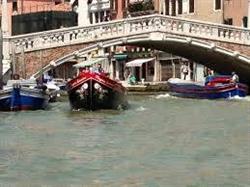 Noleggio Barche Venezia Brussa Is Boat