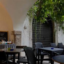 Osteria E Cucina