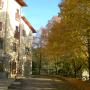 Hotel dietro