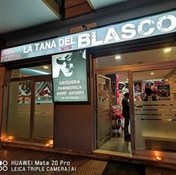 Pizzeria La Tana Del Blasco Pizzeria - Ristorante