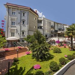 Albergo Hotel Riviera