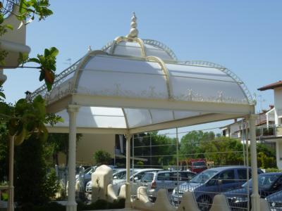 gazebo-Clooney