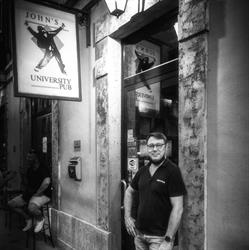 John'S Pub Di Neckelmann Patrick