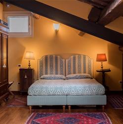 Piazza Nova Guest House