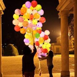 Dillo con Un Palloncino
