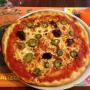 Caricato da visitatore il 20/03/2017 - Pizza caliente