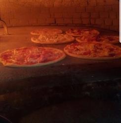 Pizzeria La Rinascente Snc