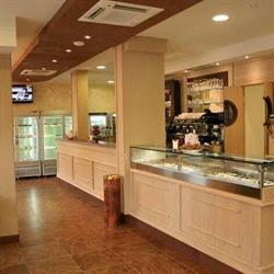 Bar Pasticceria Gelateria Ai Due Pini