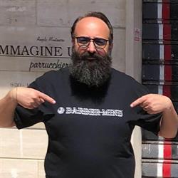 Immagine Uomo Parrucchiere di Angelo Montanera
