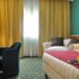 Camera Hotel