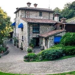 Pi Castel