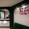 scritte per show-room