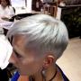 Caricato da visitatore il 22/10/2015 - crazy color ,capelli grigi