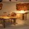 Mobili d'Arte in legno nel settore dell'arredamento.