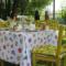 Colazione in giardino