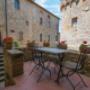 Caricato da visitatore il 07/03/2017 - Castel Pietraio corte interna