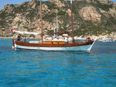 VELIERO-PALAU