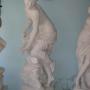 Caricato da visitatore il 24/11/2016 - STATUA IN MARMO BIANCO DI CARRARA RAGAZZA ALLA FONTE H. cm. 180
