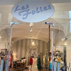 Les Folies Di Vanzani Catina