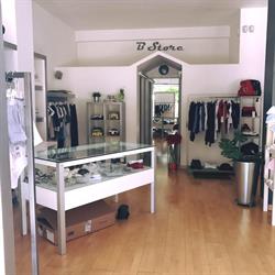 B Store