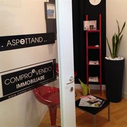 Agenzia Compro E Vendo Immobiliare Di P. Mariani