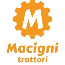 Macigni Trattori S.R.L Esposizione