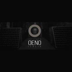 Oenoitalia