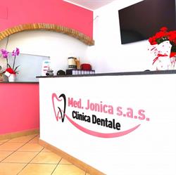 Ambulatorio Odontoiatrico Med.Jonica S.a.s.