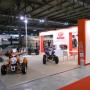 stand 2