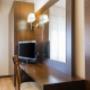 Guest room with queen bed(s)