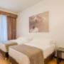 Spacious guest room
