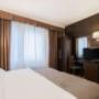 Spacious guest room