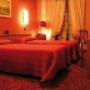Camera Hotel