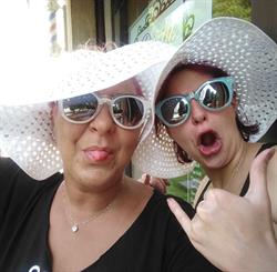 Divine Follie Di Debora & Marina SNC Di Doccioli d