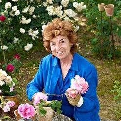Il Giardino Delle Rose Di Maria Giulia Cimarelli Rose Antiche E Classiche Clematidi Arredi