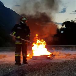Vigili Del Fuoco Volontari