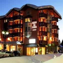 Hotel Garmi La Roccia