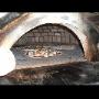 Pizzeria con Forno a Legna