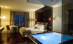 Main Palace Hotel