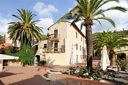 Les Arcades Srl Residence