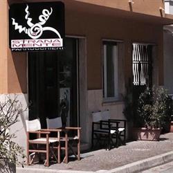 Stranamente Parrucchieri Di Filippini Stefano & C. S.n.c
