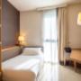 Guest room with single bed(s)