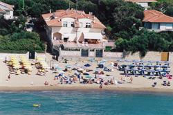 Appartamenti Onda Etrusca holiday apartments direttamente sulla spiaggia