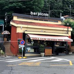 Bar Picnic
