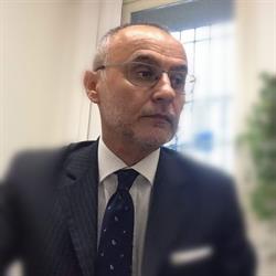 Pirazzoli Giuliano