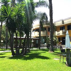 "Oasi Park Hotel" Hotel - Ristorante - Banqueting
