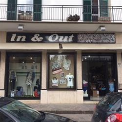 IN & OUT SRL