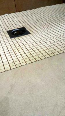 piatto-doccia-in-mosaico