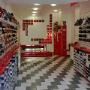 Interno Negozio di Abbigliamento per La Danza