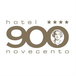 Hotel 900